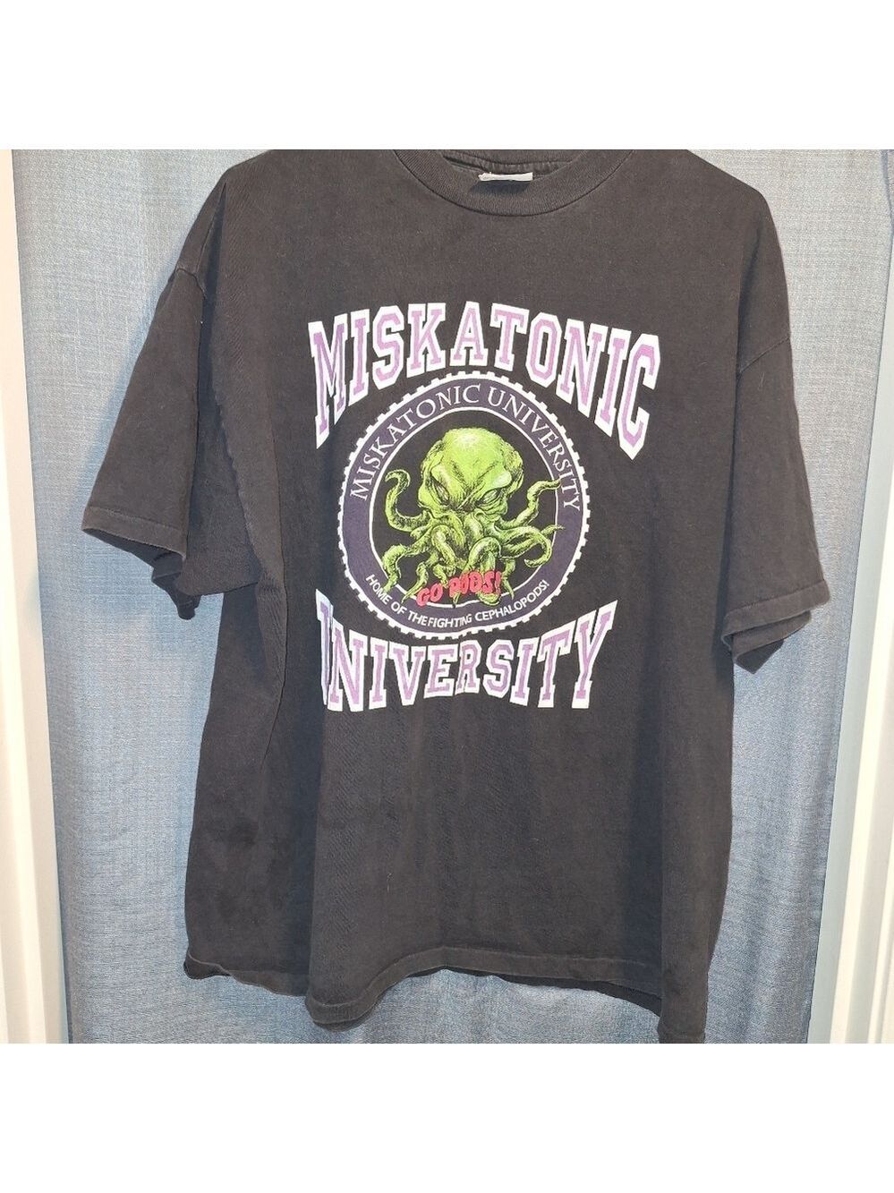 Hanes Beefy T-Shirt Dark Gray Miskatonic University XL